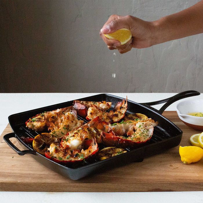 Patelnia żeliwna grillowa 30 cm BLACKLOCK Lodge (BL65GPINT)
