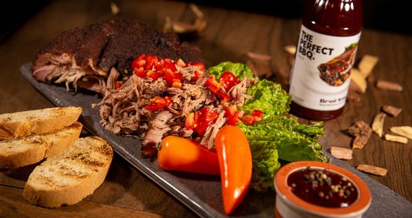 Barbecue (BBQ) w amerykańskim stylu - slow cooking na grillu Broil King 