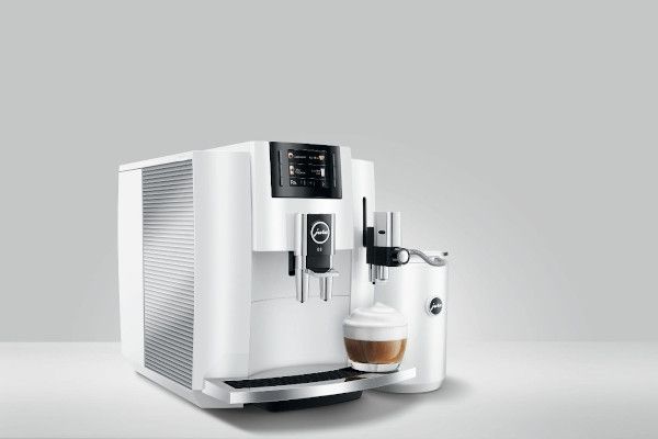 Ekspres automatyczny Jura E8 Piano White