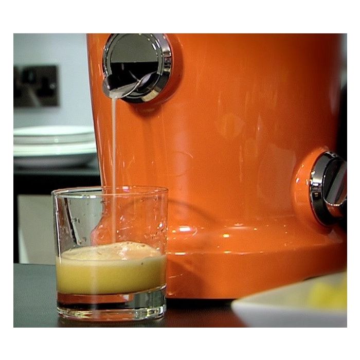 NOVIS - Wyciskarka do soku Vita Juicer - pomarańczowy