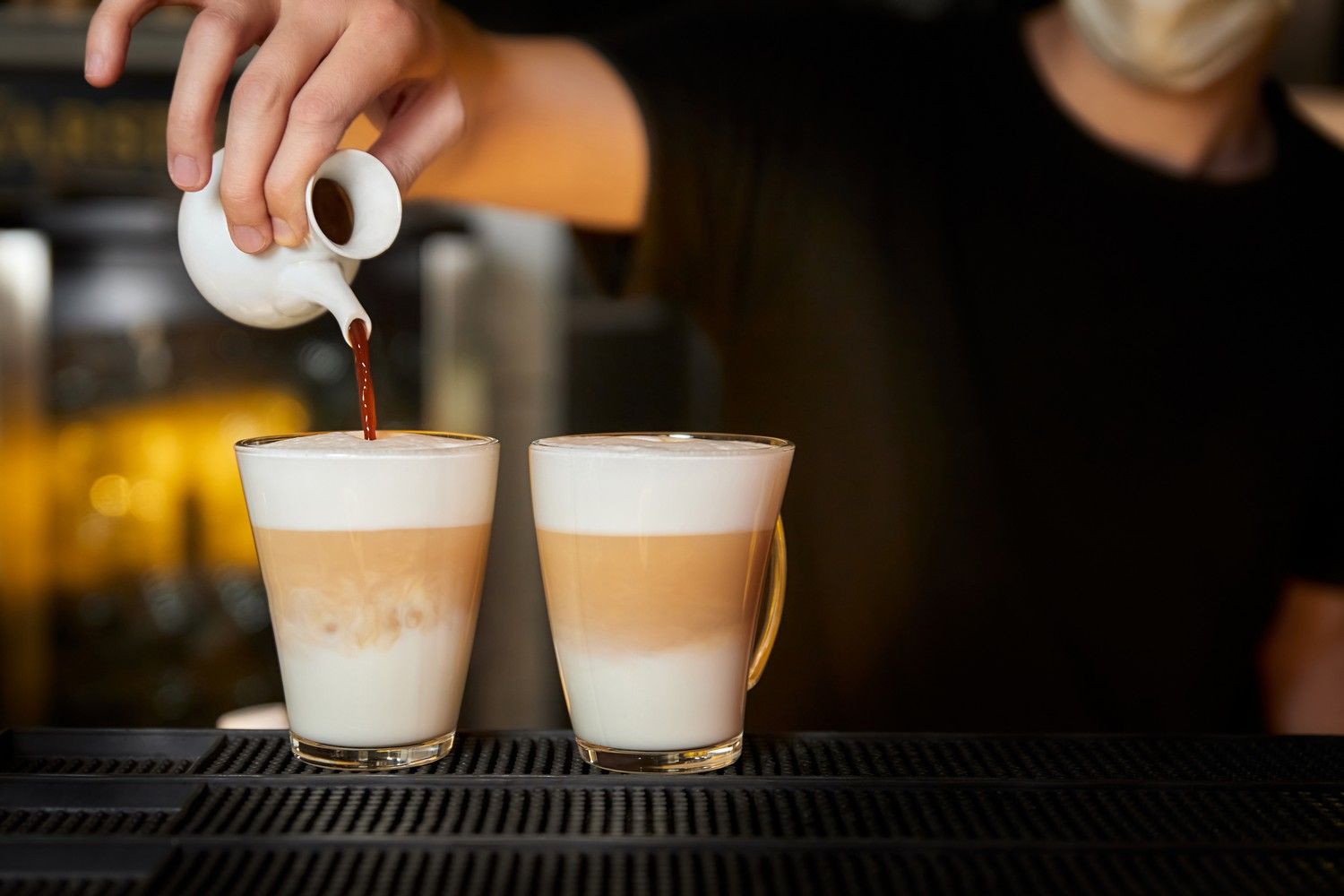 Latte Macchiato przygotowanie