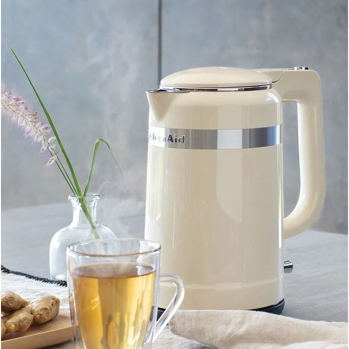 Czajnik LOFT 1,5L Almond Cream KitchenAid (5KEK1565EAC)