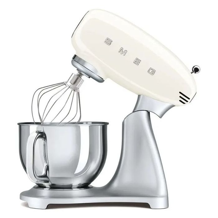 Mikser planetarny 50's style ze srebrną podstawą Kremowy 4,8L Smeg (SMF02CREU) 