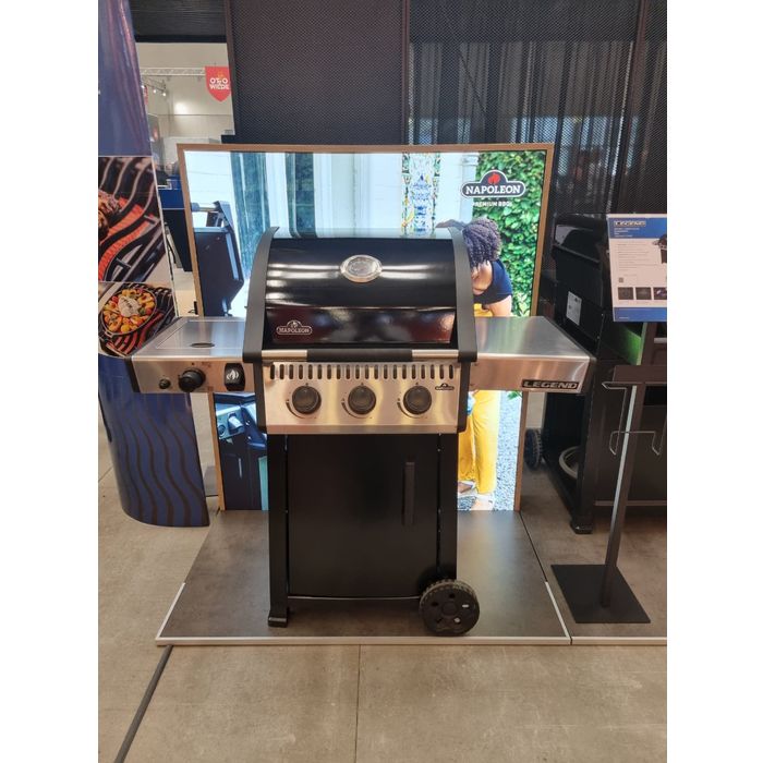Grill gazowy Napoleon Legend 365 SIB z palnikiem bocznym na podczerwień