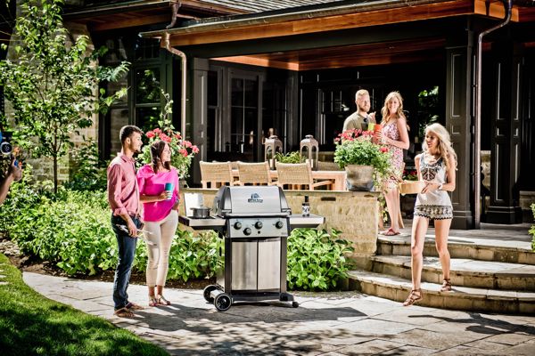 Grill gazowy wysokiej jakości - model Signet marki Broil King
