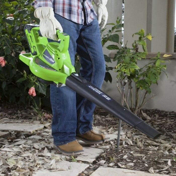 Zestaw GreenWorks Akumulatorowa Dmuchawa/Odkurzacz DigiPro G-MAX 40 V + 2 baterie 2Ah + Ładowarka (24227UC) 