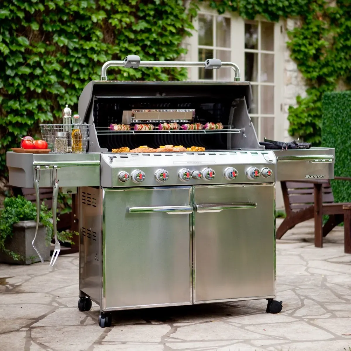 Grill gazowy amerykańskiej marki Weber