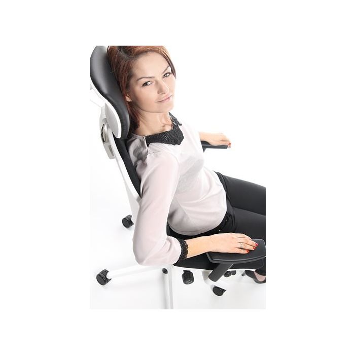 Fotel obrotowy CORR CJ 103 white Bejot