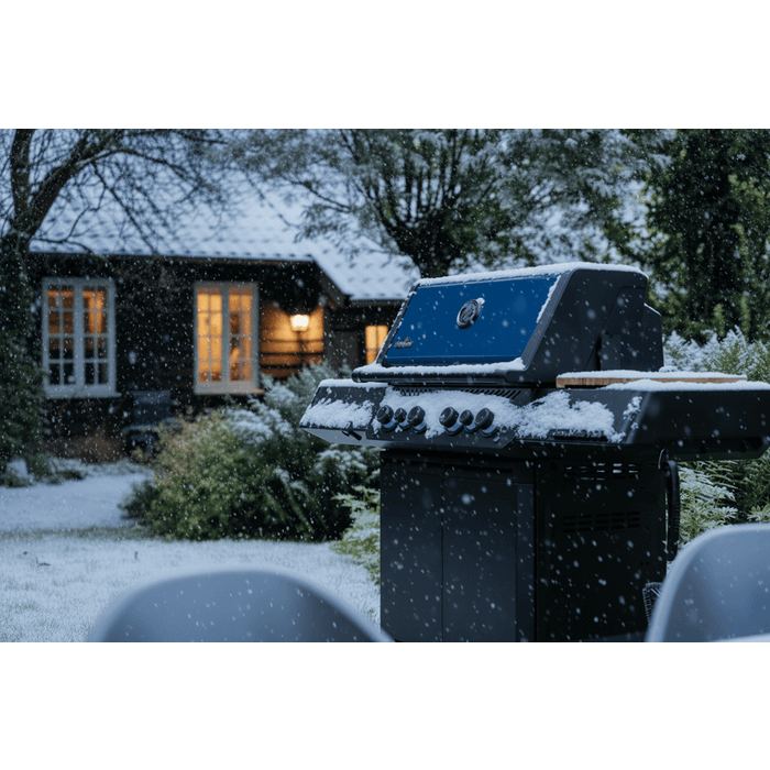 Grill gazowy Napoleon Phantom Prestige 500 + PREZENTY – Edycja limitowana (P500VXRSIBPK-PL-PHM-50)