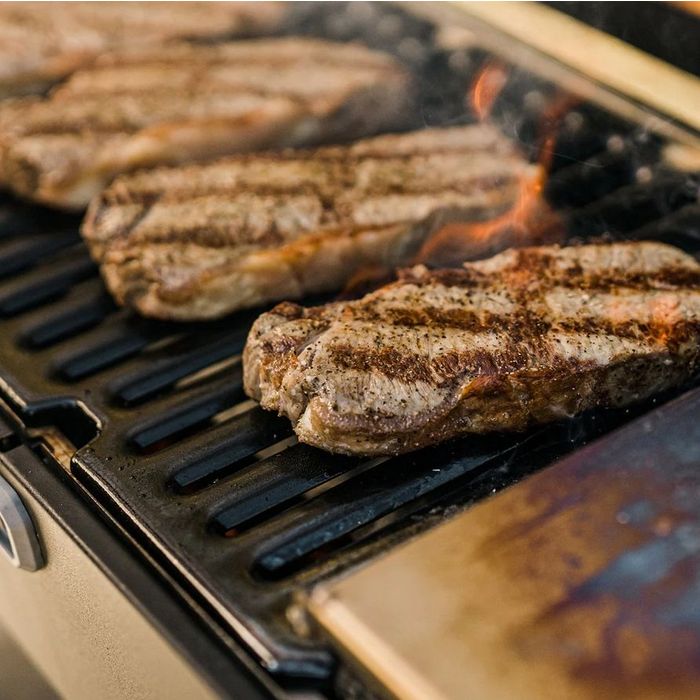 Przenośny grill węglowy + wędzarnia Masterbuilt
