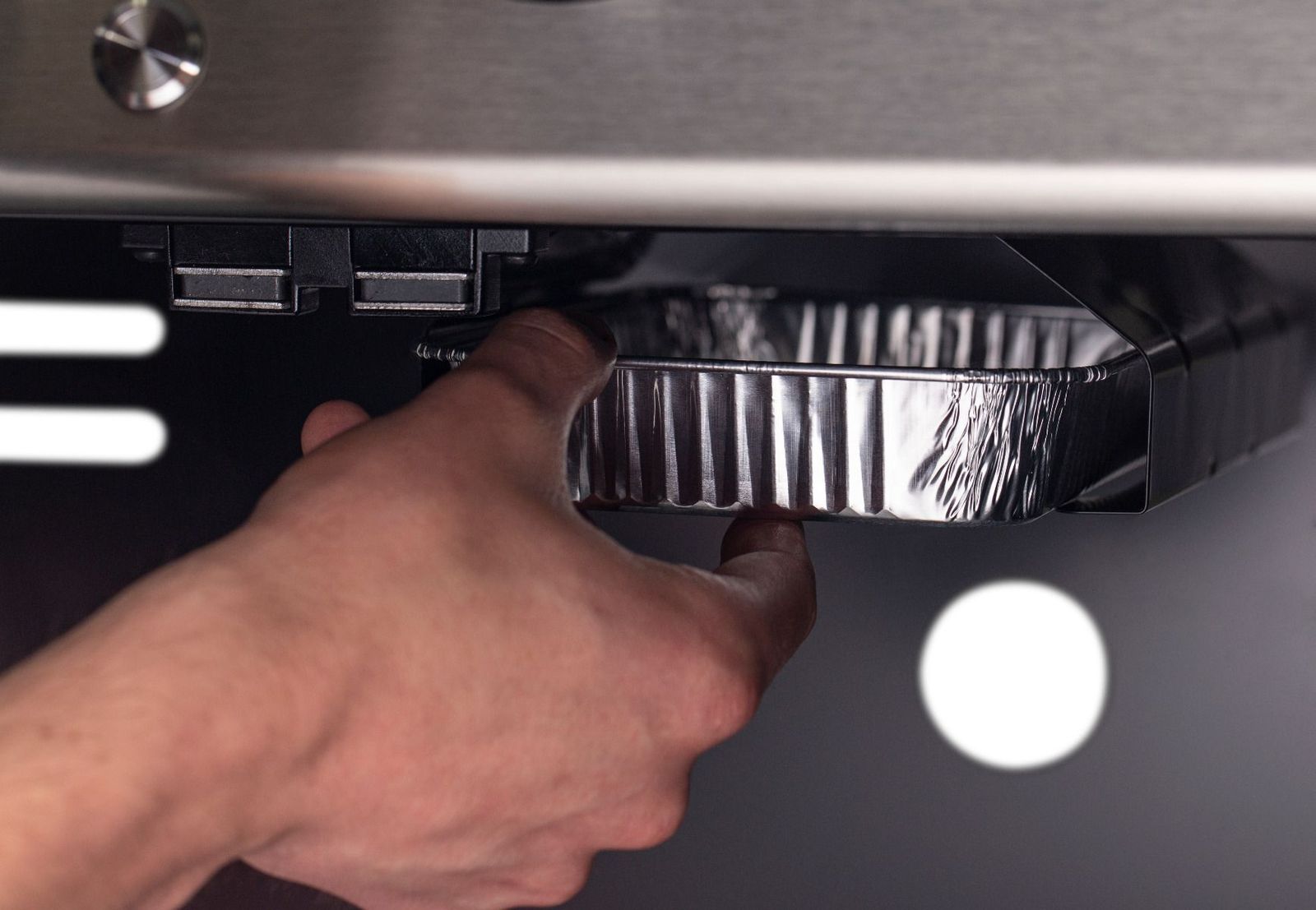System odprowadzania tłuszczu w grillach Broil King
