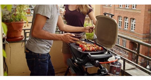 Grill gazowy na balkonie – który wybrać?
