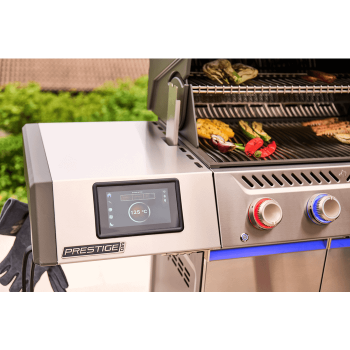 Grill gazowy Napoleon Prestige PRO 500 z palnikiem rożna i palnikiem bocznym Sizzle Zone (PRO500VXRSIBPSS-PL)