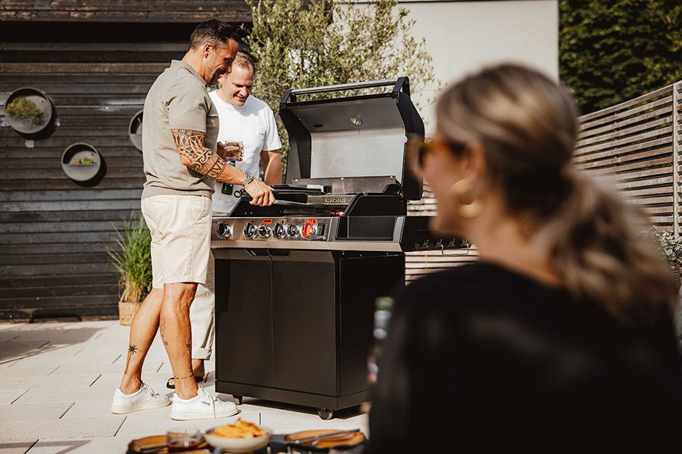 Grill gazowy UNIQ 4 IK Cruster Enders z palnikiem bocznym i palnikiem Cruster