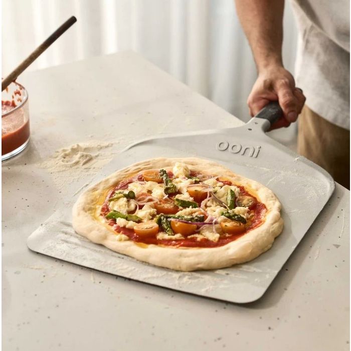 Łopata szufla perforowana do pizzy Ooni 12" Compact Pizza Peel (UU-P37300)