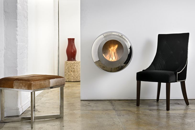 Biokominek wiszący Cocoon Vellum Stainless Steel - aranżacja