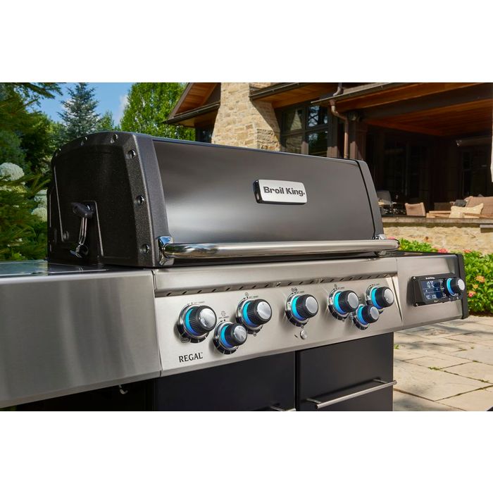 Grill gazowy Broil King Regal Q 590 (685283PL)