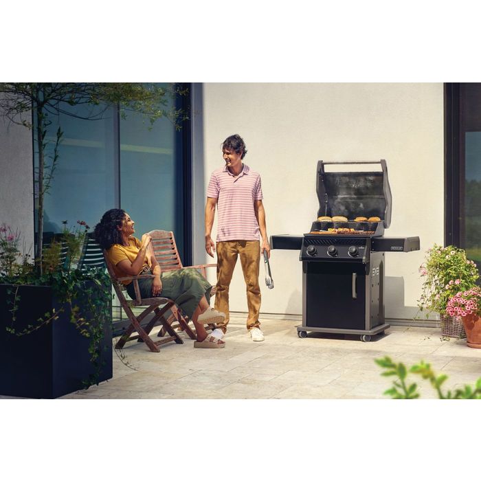Grill gazowy Napoleon Rogue 425 czarny (R425PK-2-PL) 