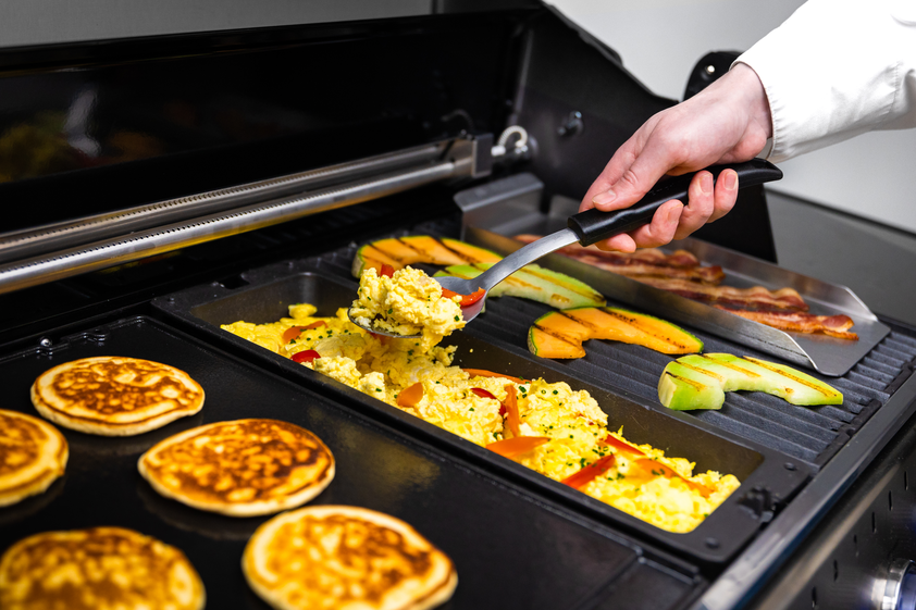Propozycje śniadań przygotowanych na grillu gazowym Broil King 